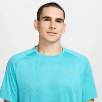 Nike Stride мужские Dri-FIT ADV Short-Sleeve Running Top цвет зеленый