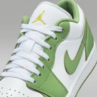 Nike Air Jordan 1 Low SE чоловічі Кросівки колір білий