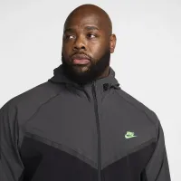 Nike Tech мужские Woven Куртка цвет черный