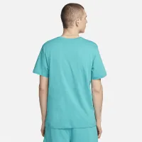 Nike Sportswear чоловічі футболка колір зелений