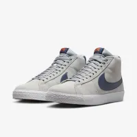 Nike SB Zoom Blazer Mid Skate Кросівки колір сірий