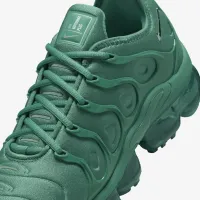 Nike Air VaporMax Plus жіноча Кросівки колір зелений