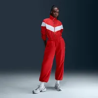 Nike Sportswear Club Fleece женская Mid-Rise оверсайз Sweatpants цвет красный
