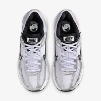 Nike Zoom Vomero 5 женская Кроссовки цвет фиолетовый