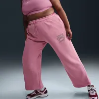 Nike Sportswear Club Fleece женская Mid-Rise Wide-Leg Graphic Pants (большие размеры) Pink