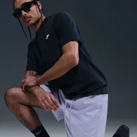 Nike Club мужские Woven Flow шорты цвет фиолетовый