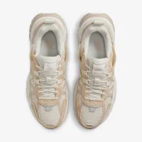 Nike V2K Run жіноча Кросівки колір білий