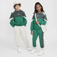 Nike Air Big детские Crew-Neck свитшот цвет зеленый
