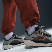 Nike Sportswear N7 мужские Open-Hem Woven Cargo Pants цвет красный