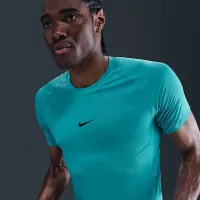 Nike Pro чоловічі Dri-FIT Slim Short-Sleeve Top колір зелений