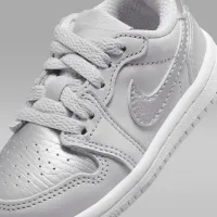 Nike Jordan 1 Retro Low 