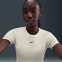 Nike Sportswear жіноча Tight Ribbed Short-Sleeve футболка колір білий