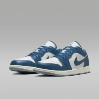 Nike Air Jordan 1 Low SE чоловічі Кросівки колір білий