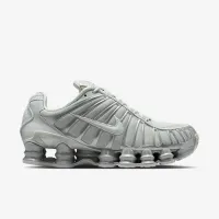 Nike Shox TL жіноча Кросівки with Reflective Accents колір сірий