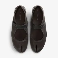 NikeSKIMS Rift Mesh жіноча Кросівки колір коричневий