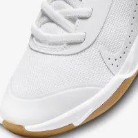 Nike Omni Multi-Court Little дитячі Кросівки колір білий