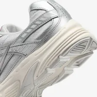 Nike Initiator жіноча Кросівки колір сірий