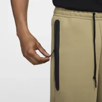 Nike Sportswear Tech Fleece чоловічі шорти колір коричневий
