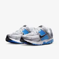Nike Zoom Vomero 5 чоловічі Кросівки колір білий