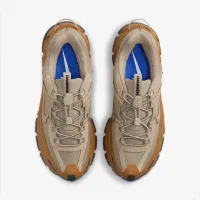 Nike Zoom Vomero Roam женская Winterized Кроссовки цвет коричневый