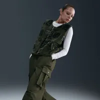 Nike Sportswear жіноча Mid-Rise оверсайз Woven Cargo Pants колір зелений