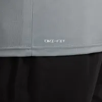 Nike Essential мужские Long-Sleeve Hydroguard Swim Shirt цвет серый