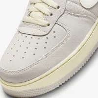 Nike Air Force 1 '07 чоловічі Кросівки колір коричневий