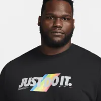 Nike Sportswear чоловічі футболка колір чорний