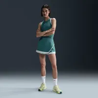NikeCourt Slam женская Dri-FIT Tennis Skort цвет зеленый