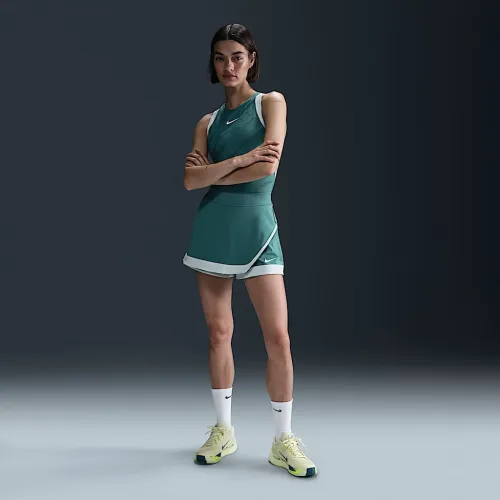 NikeCourt Slam женская Dri-FIT Tennis Skort цвет зеленый