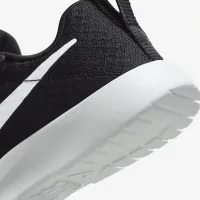 Nike Tanjun EasyOn Little дитячі Кросівки колір чорний