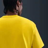Nike Sportswear Premium Essentials чоловічі футболка Yellow