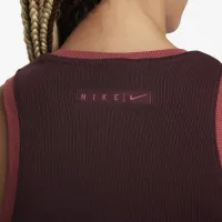 Nike Sportswear Essentials SE жіноча Ribbed Cropped Tank колір червоний