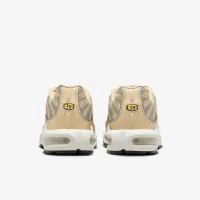 Nike Air Max Plus жіноча Кросівки колір коричневий