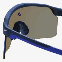 Nike Expedition Shield Mirroцвет красный Sunglasses синий