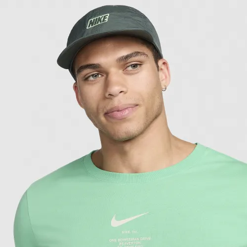 Nike Club Unstructuцвет красный Flat Bill Outdoor Cap цвет зеленый