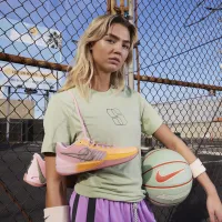Nike Sabrina 1 