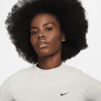 Nike Running Division жіноча Dri-FIT ADV Short-Sleeve Running Top колір коричневий
