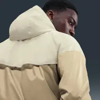 Nike Sportswear Windrunner мужские Hooded Куртка цвет коричневый