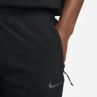 Nike Dri-FIT Running Division Phenom чоловічі Slim-Fit Running Pants колір чорний