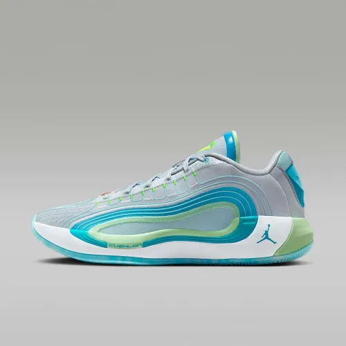 Nike Luka 4 