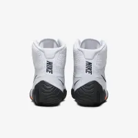 Nike Tawa SE мужские Wrestling Кроссовки многоцветный