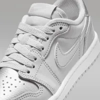 Nike Jordan 1 Retro Low 
