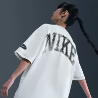 Nike Sportswear женская Short-Sleeve футболка цвет белый