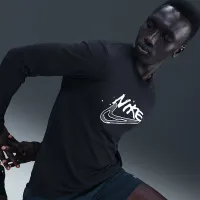 Nike мужские Dri-FIT Long-Sleeve Top цвет черный