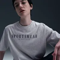 Nike Sportswear женская Boxy футболка цвет коричневый