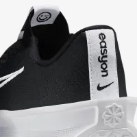 Nike Interact Run EasyOn чоловічі Road Running Кросівки колір чорний