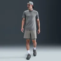 Nike Dri-FIT мужские Fitness футболка цвет серый