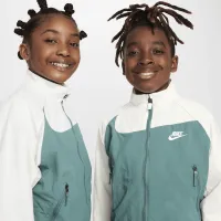 Nike Sportswear Amplify Big детские Woven Full-Zip Куртка цвет зеленый