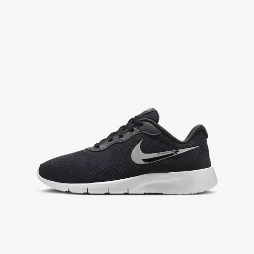 Nike Tanjun SE EasyOn Big детские Кроссовки цвет черный